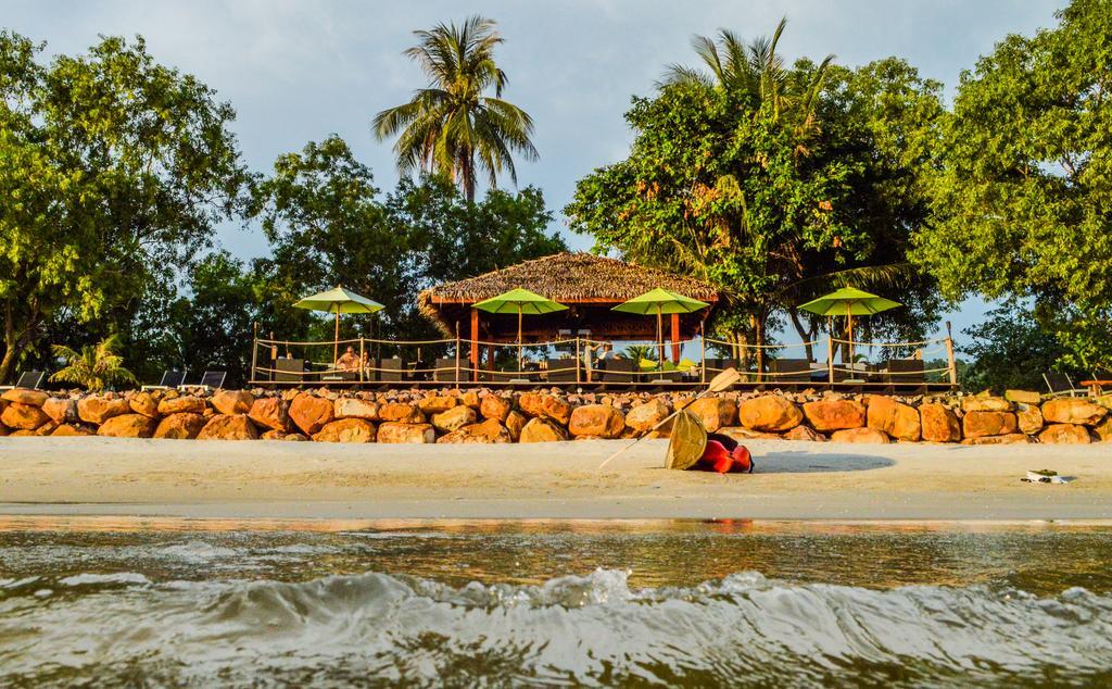 Mango Beach Resort Trat Exteriör bild