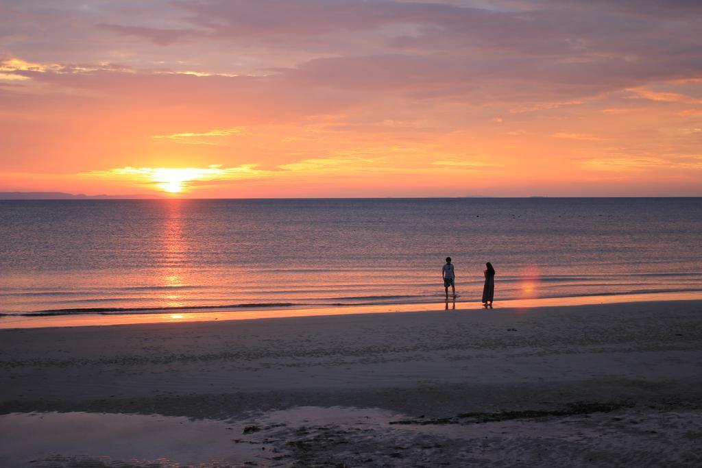 Mango Beach Resort Trat Exteriör bild