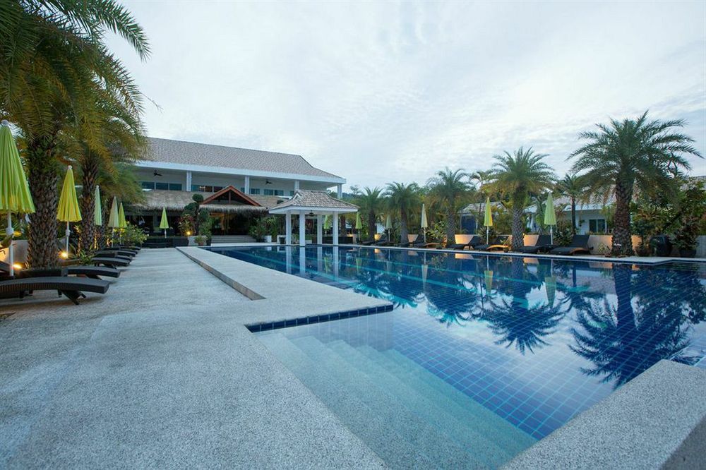 Mango Beach Resort Trat Exteriör bild