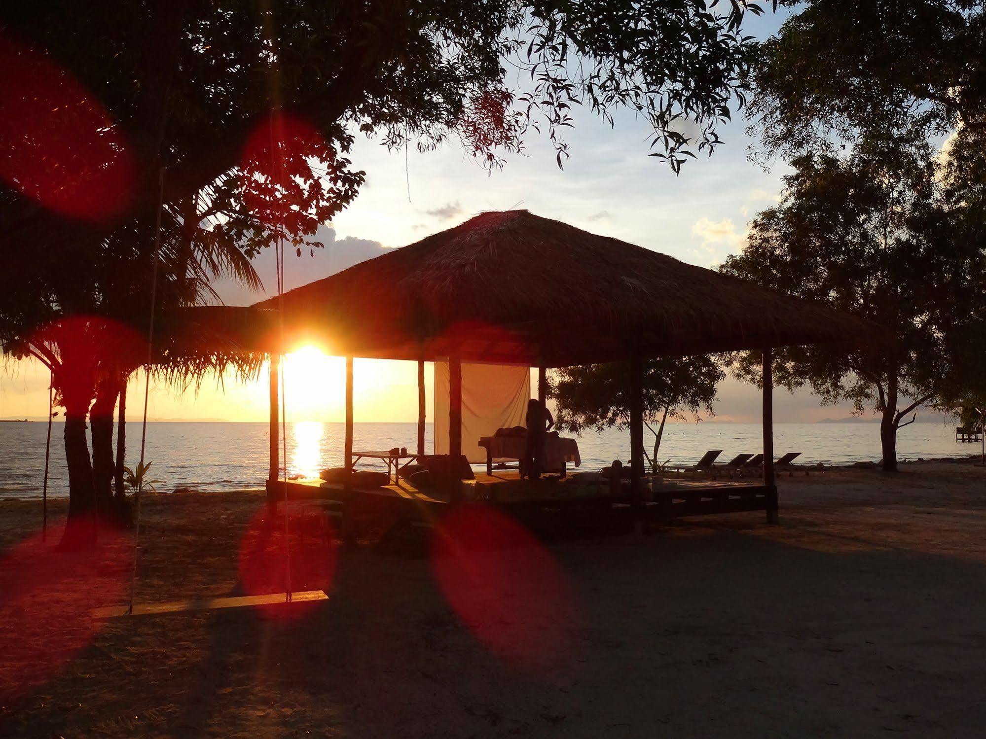 Mango Beach Resort Trat Exteriör bild